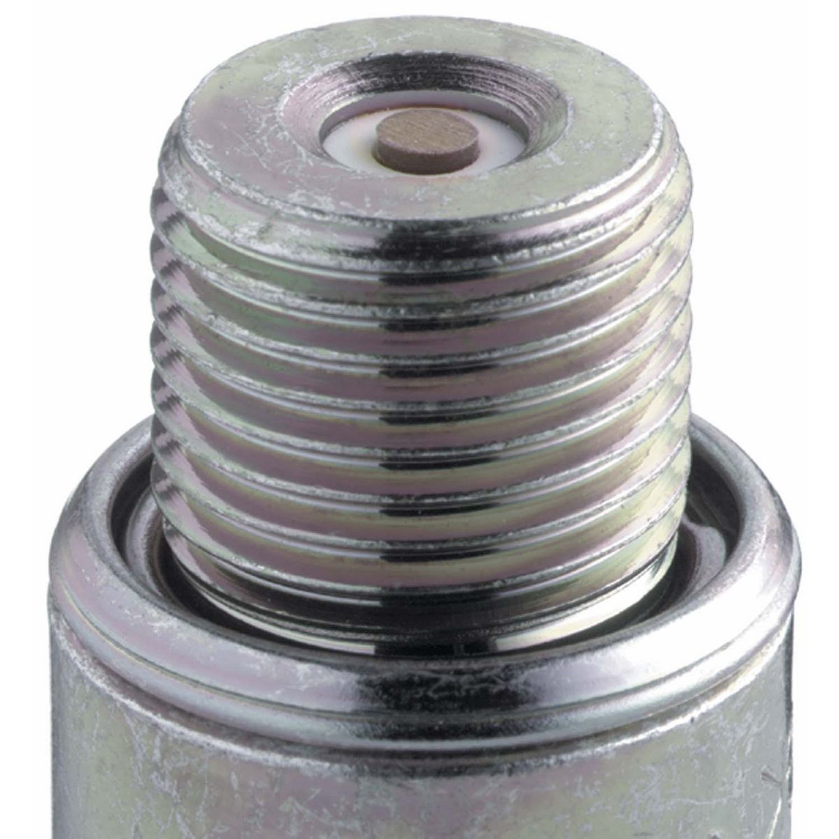 BUHXW-1 NGK spark plug firing end