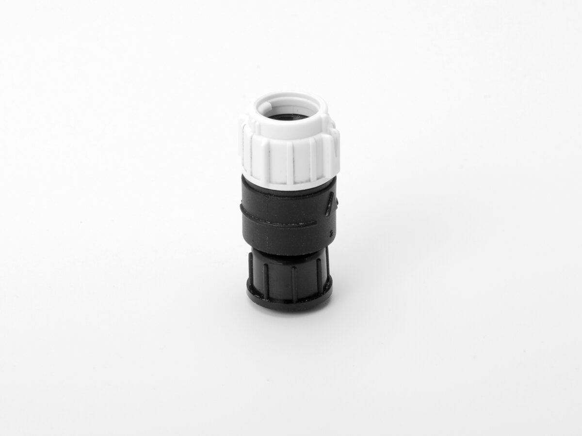 A06082 Raymarine DeviceNet (Female) to STNG (Socket / Male) Straight Adaptor