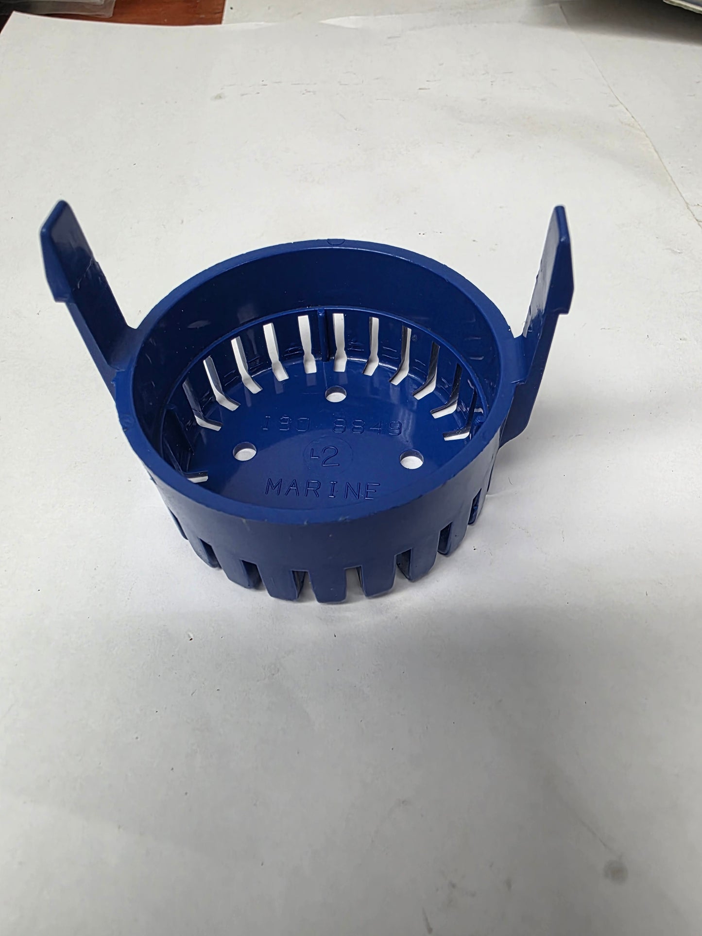 185013 Rule 275 Strainer Base for round pumps 360-1100GPH