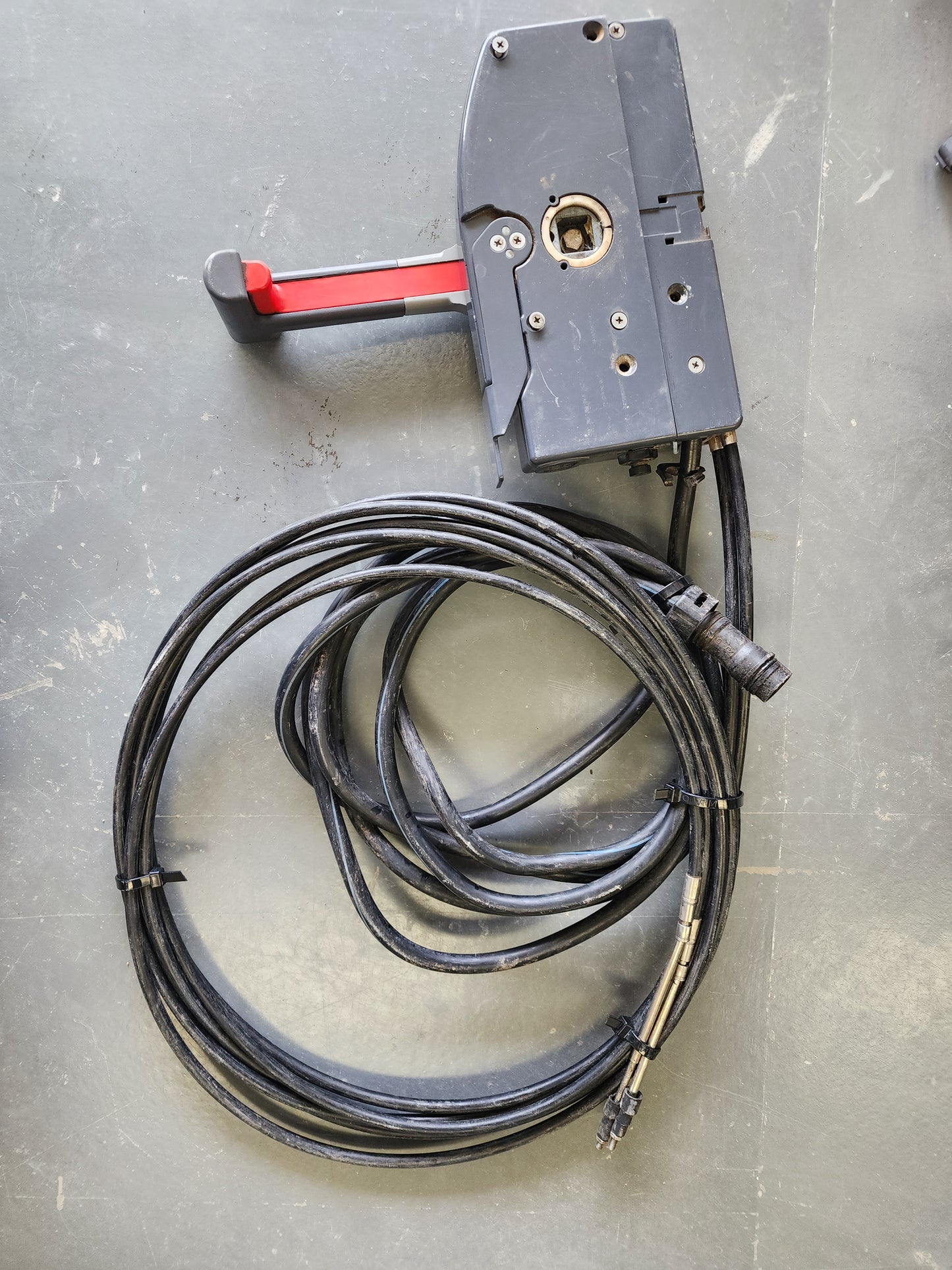 703-48205-25 Yamaha 703 Control Box Side Mount Mechanism | Genuine Used Part