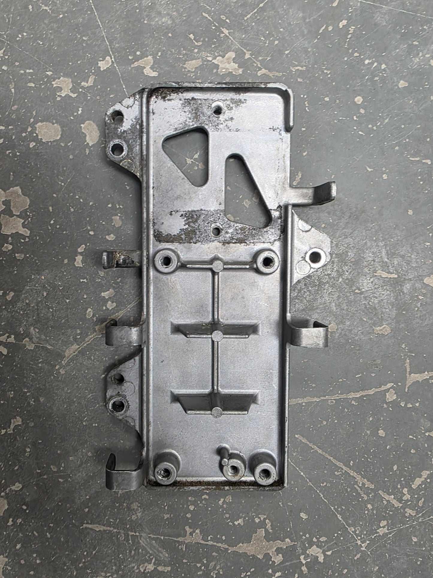 6N7-81948-00-94 Yamaha Bracket 115HP | Genuine Used Part