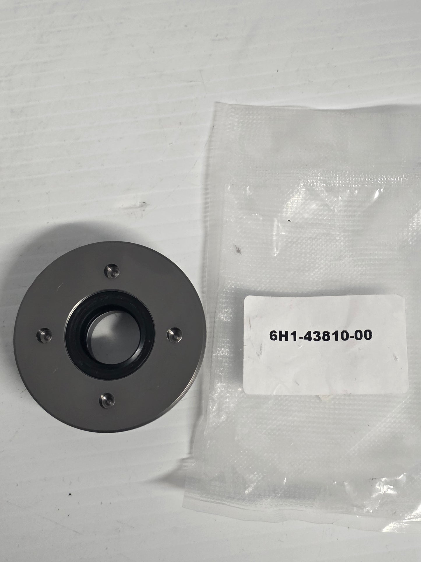 6H1-43810-00 Aftermarket Yamaha Tilt Cylinder End Cap Only 6H1-43810-10, 6H1-43810-11 | Sawley's Select Marine Parts