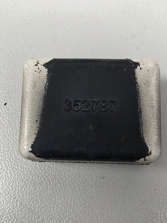 0352787 Evinrude E30 Lower Front Mount | Genuine Used Part