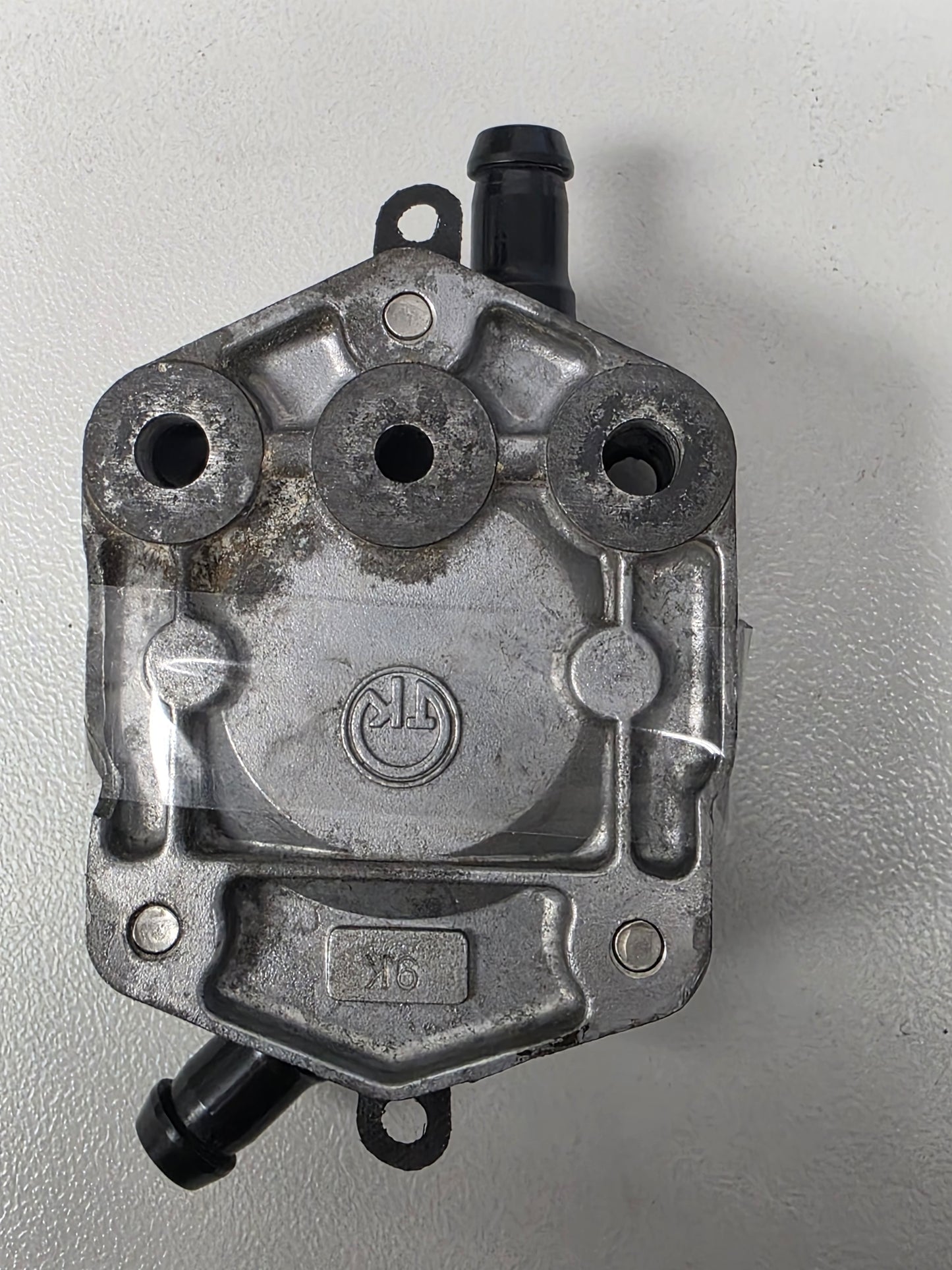 6E5-24410-10-00 6E5-24410-01-00 Yamaha Z200 Fuel Pump Assy | Genuine Used Part