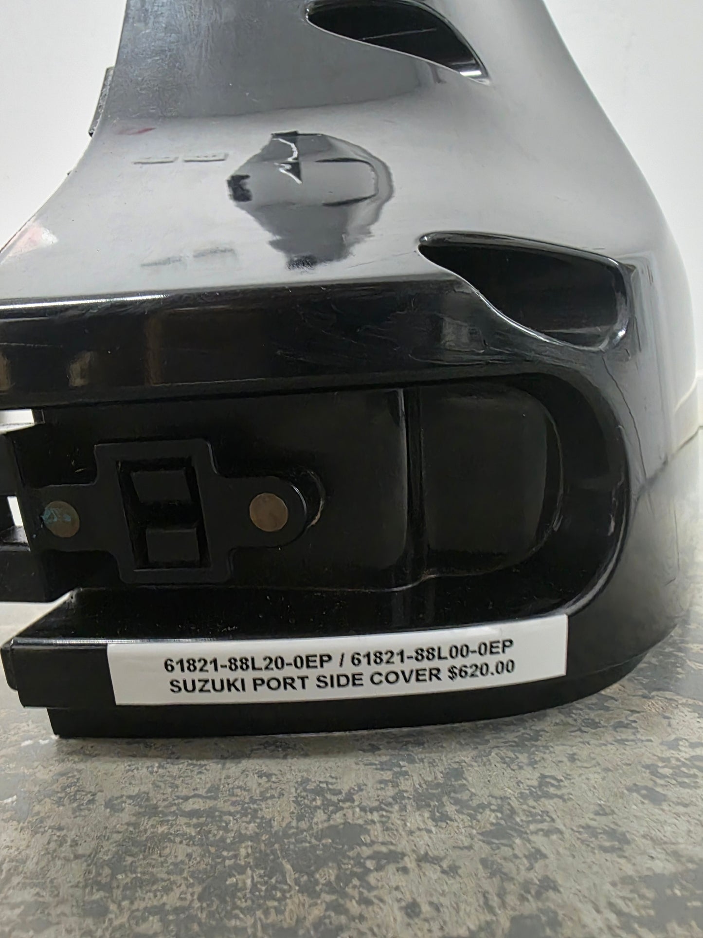 61821-88L20-0EP 61821-88L00-0EP Suzuki Cover - Port | Genuine Used Part
