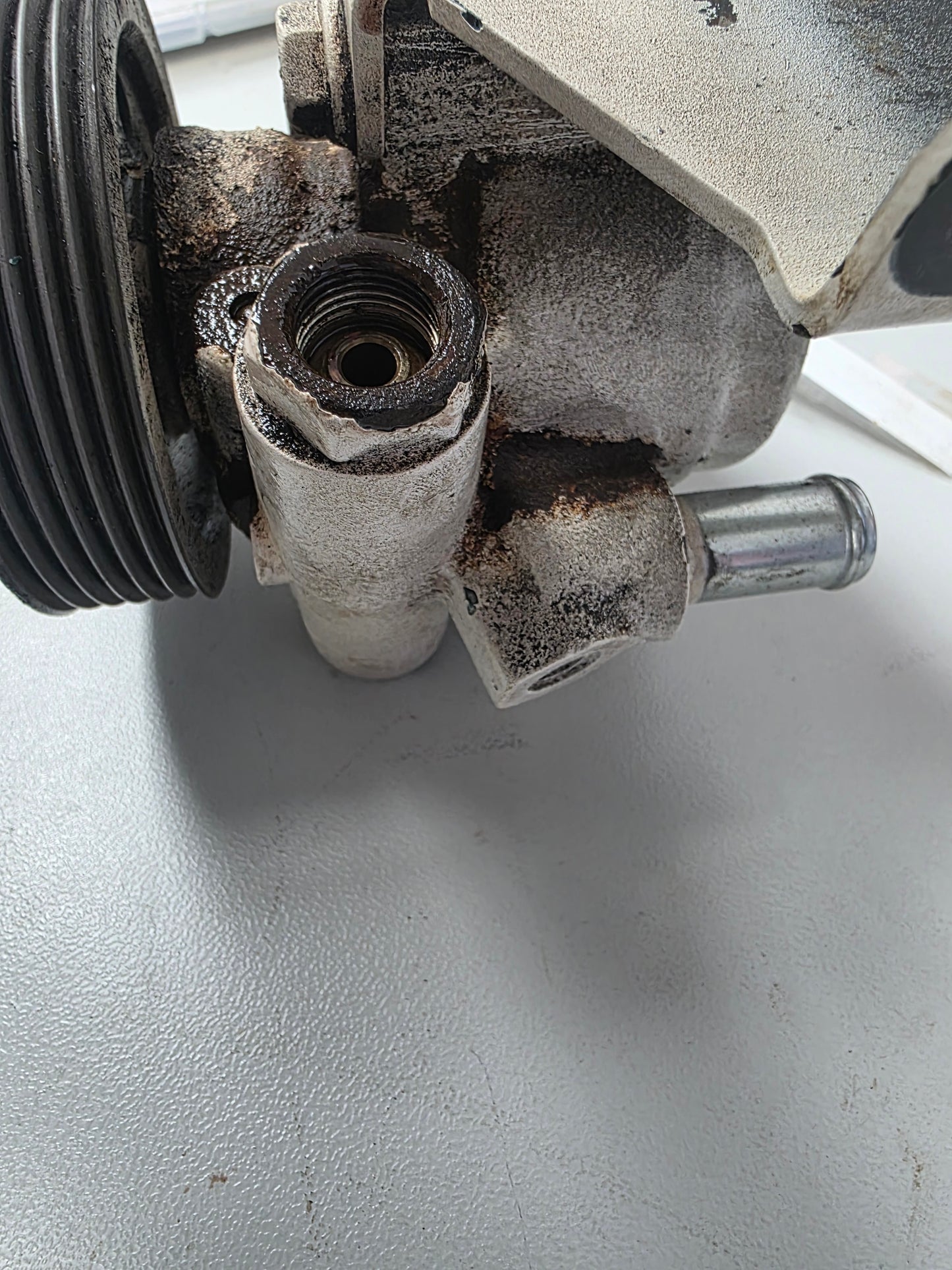 21317314 Volvo Penta Power Steering Pump | Genuine Used Part