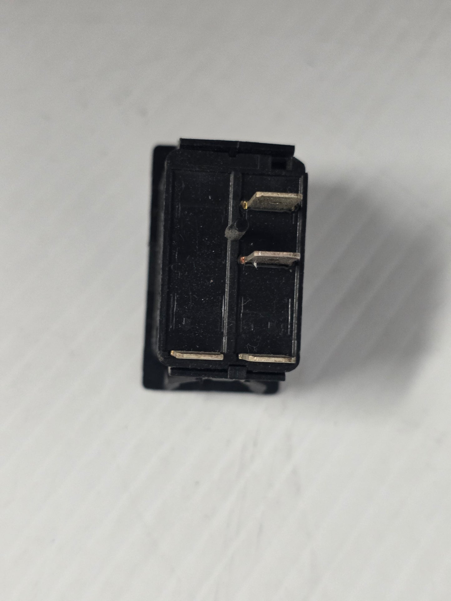 432-1300-ND Switch Rocker SPDT 20A 12V