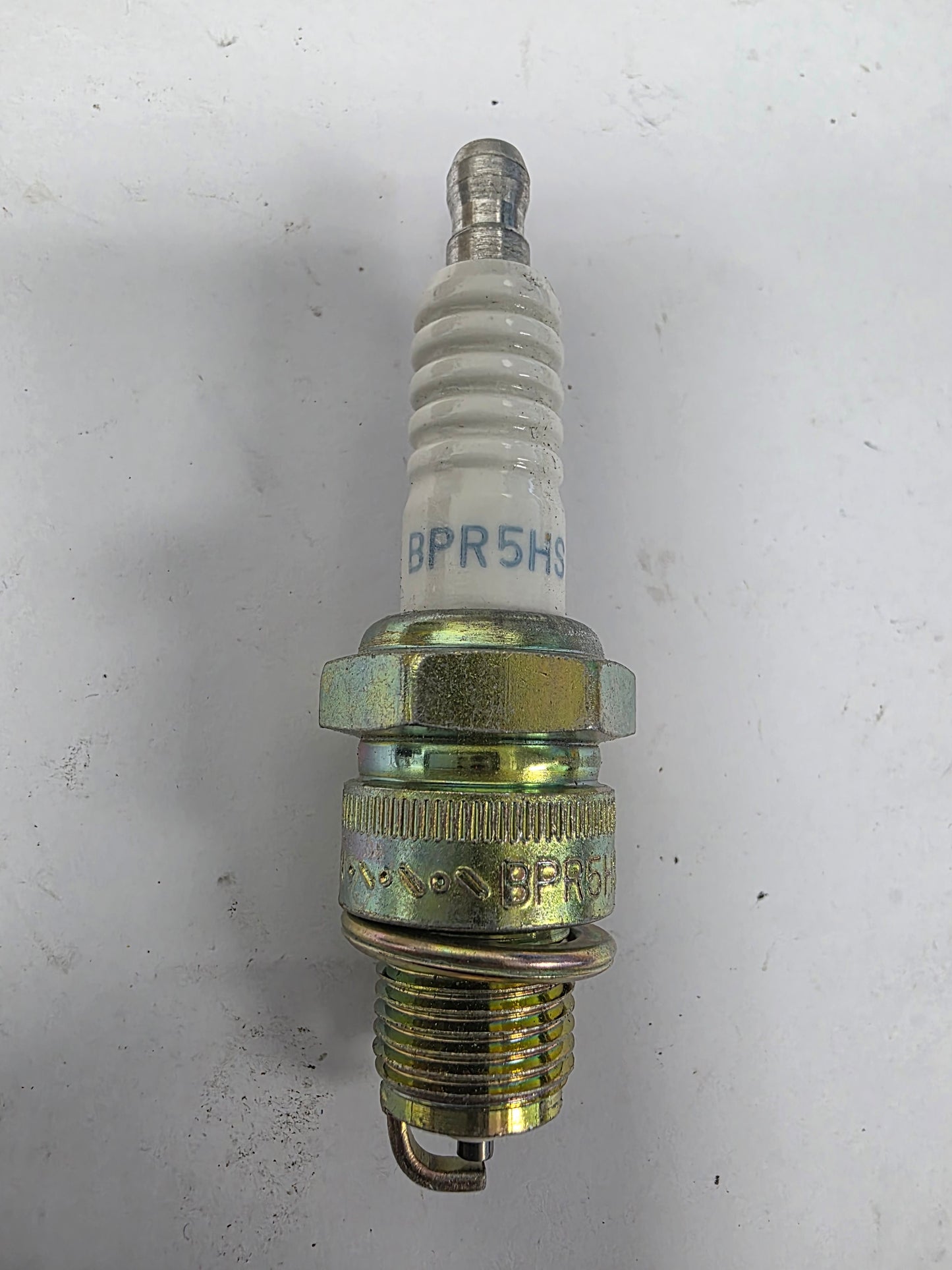 BPR5HS NGK Standard Resistor Spark Plug