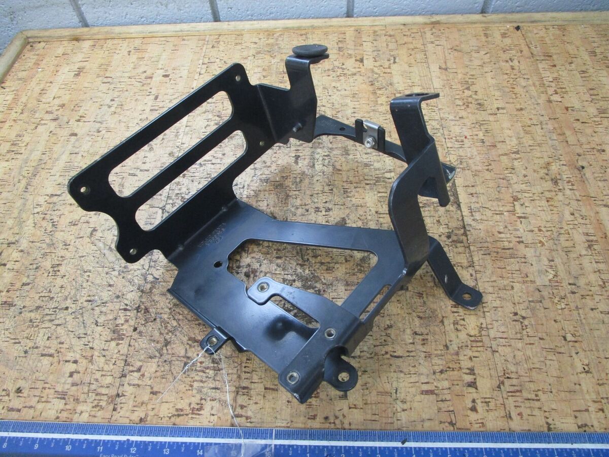 21399636, Bracket | Genuine Volvo Penta Part