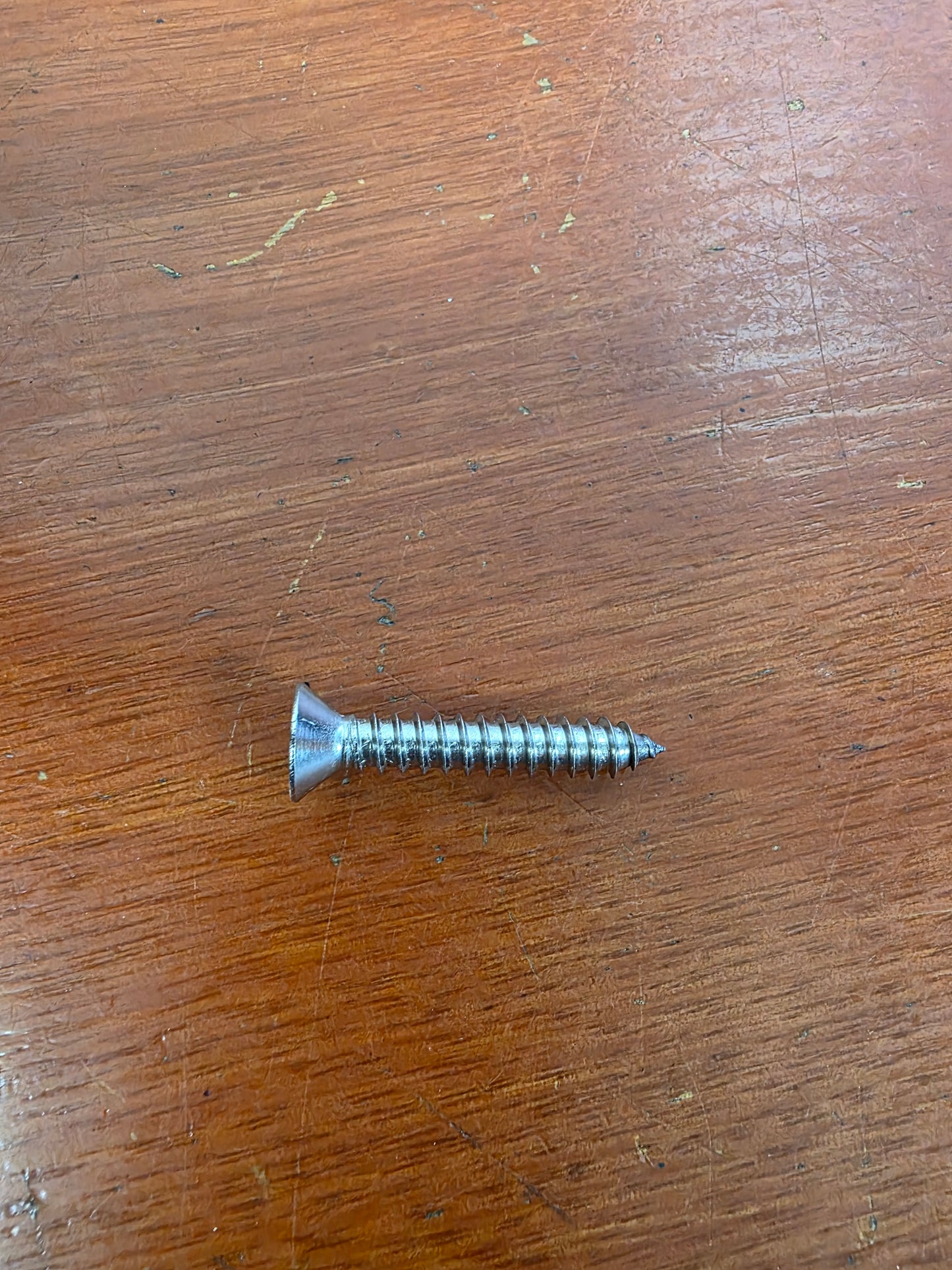 012725532 5,5 x 32 Countersunk Tapping Screw Shape C With H Recessed Head