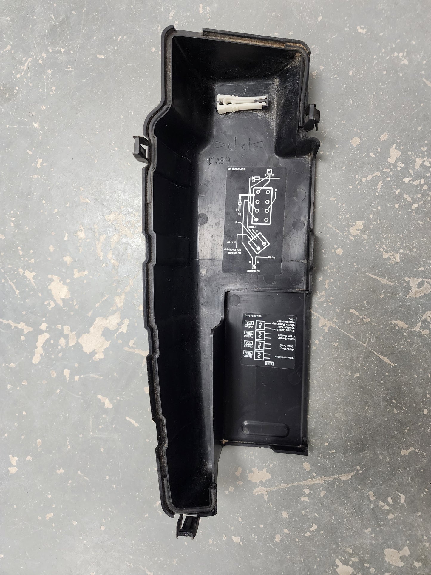 881363 Mercury Cover | Genuine Used Part