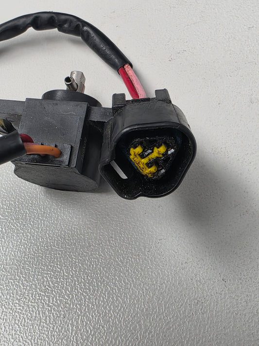 61A-85885-00-00 Yamaha Z200 Throttle Position Sensor | Genuine Used Part
