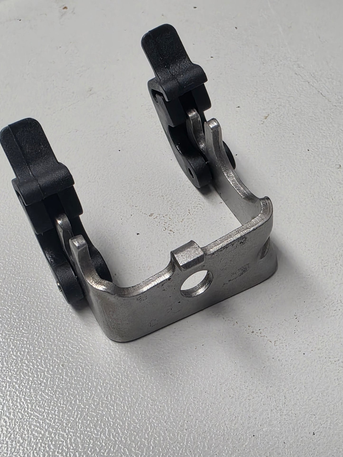 6E5-48538-00-00 6E5-48531-00-00 Yamaha 115CETO Remote Control Bracket & Clamps | Genuine Used Part