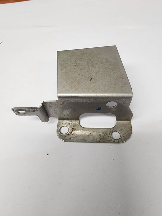 881516 Mercury Bracket | Genuine Used Part