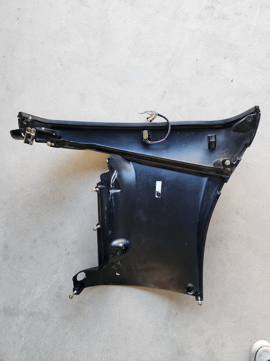 8M0119313 858743A2 Mercury Bottom Cowl STB | Genuine Used Part