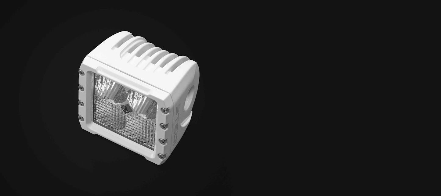 ST-07-CFC-304 Marine White C4 LED Cube Light (red/white dual lens)