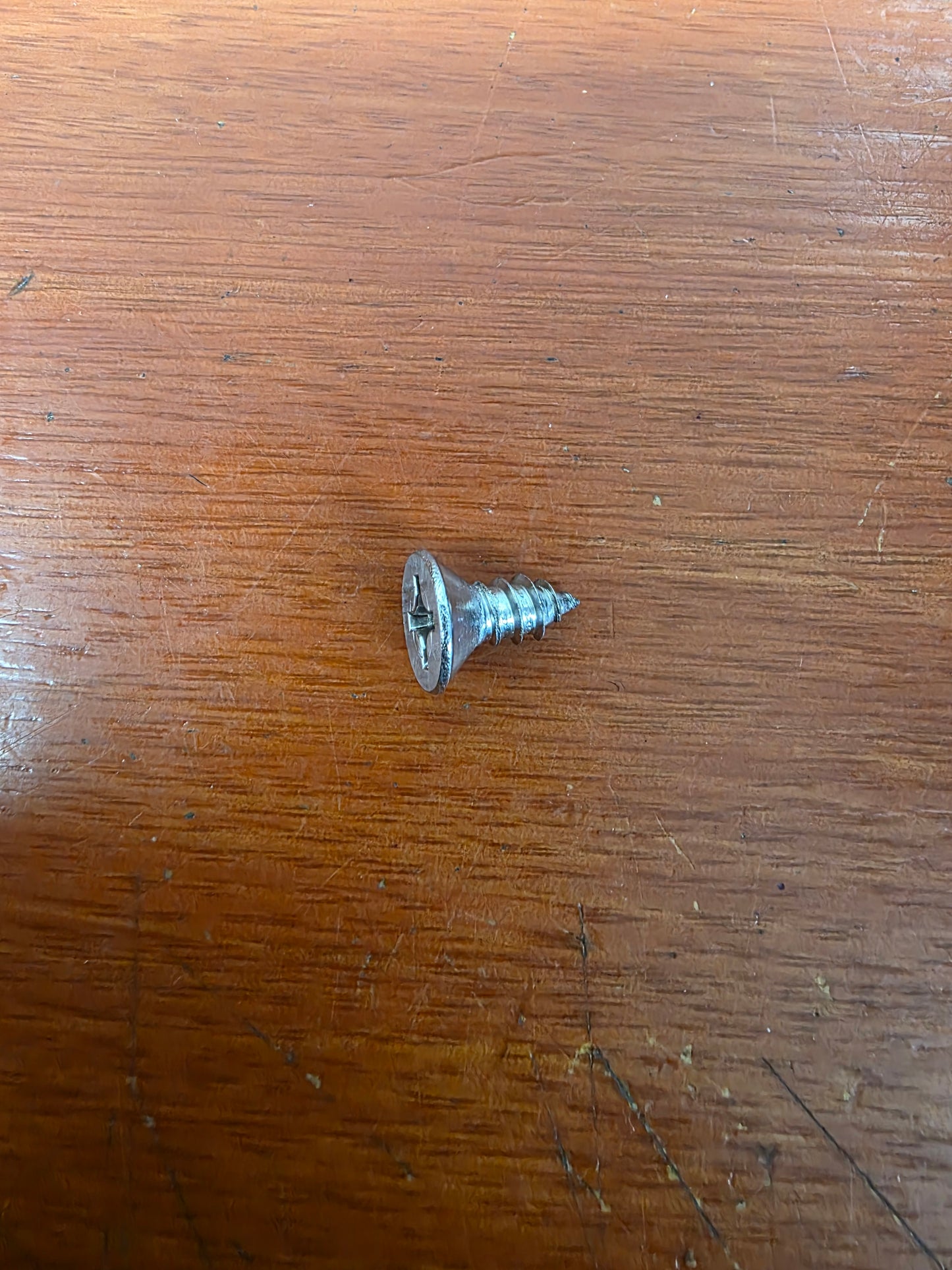 012725513 5,5 x 13 Countersunk Tapping Screw Shape C With H Recessed Head