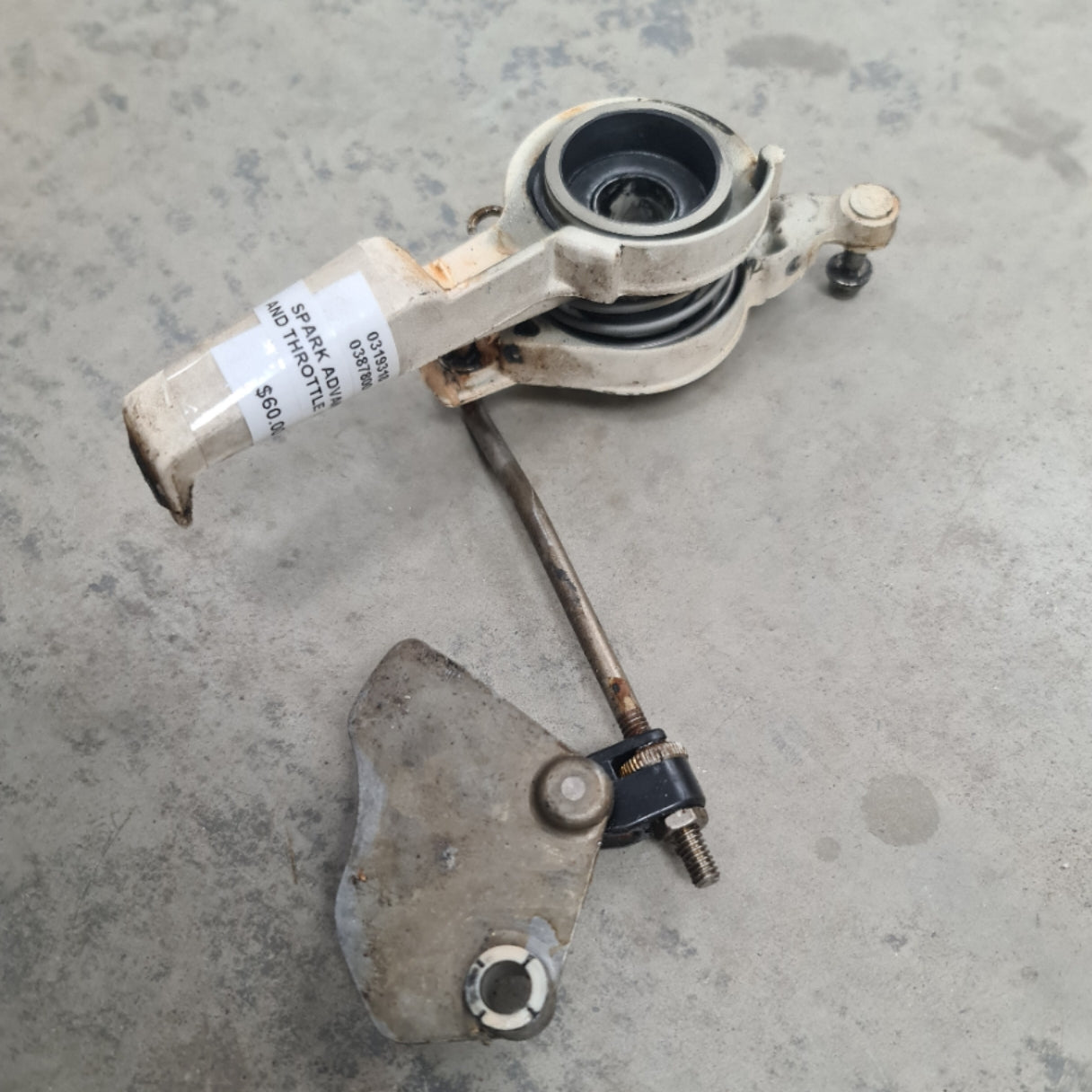 0319318 0387800 Spark Advance and Throttle Lever | Genuine Used Part