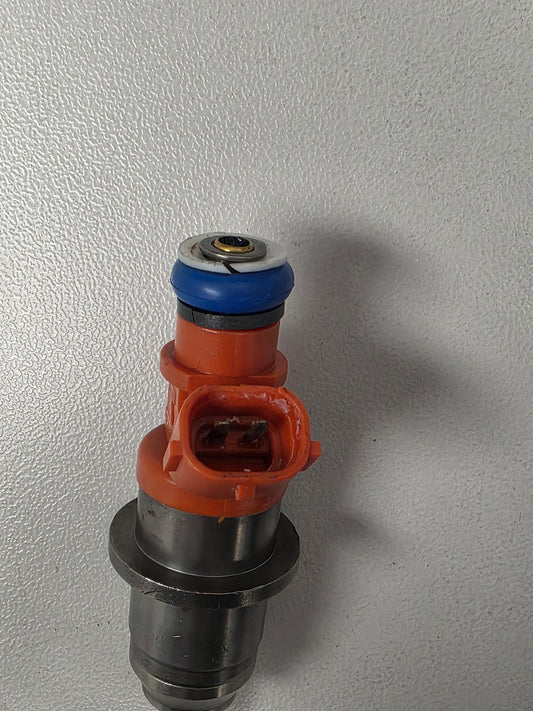 68F-13761-00-00 Yamaha Z200 Injector | Genuine Used Part