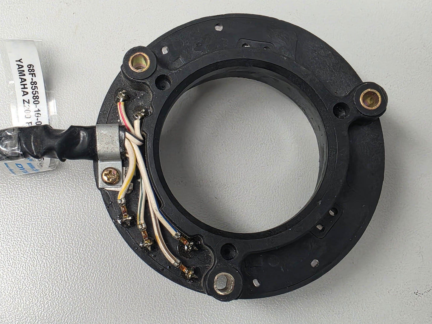 68F-85580-10-00 60V-85580-10-00 Yamaha Z200 Pulser Coil | Genuine Used Part
