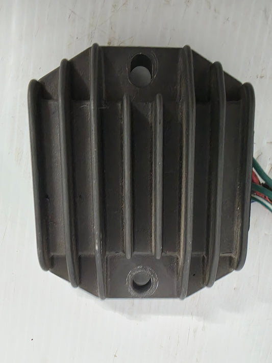 64J-81960-00 Yamaha Regulator Rectifier | Genuine Used Part