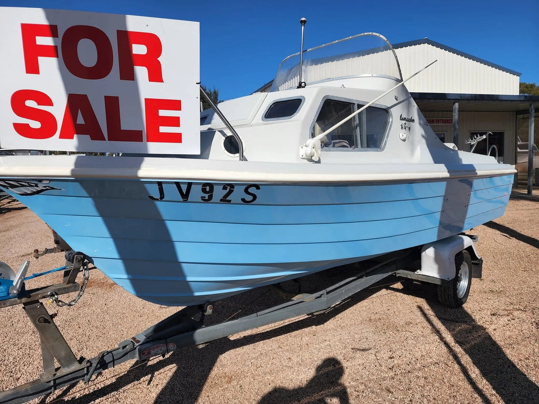 SOLD!! - Lincoln 5.4m half cab - $9000
