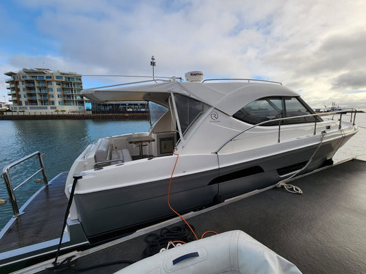 New heads fitted to Volvo Penta D4-300 engines!