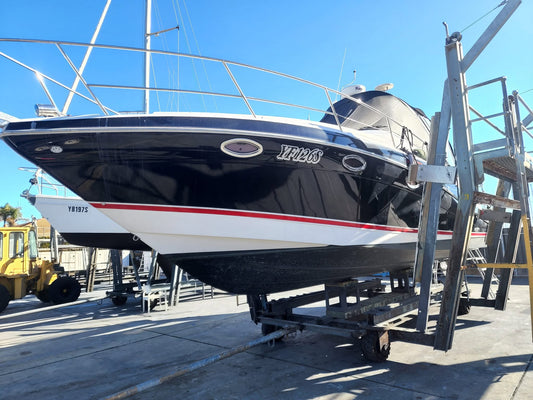 Twin Mercruiser service and inspection on this Four Winns!