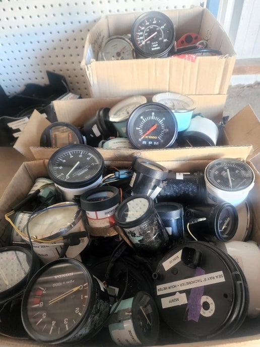 Sawley’s AAM Used Parts – Gauges | Marine Gauges & Instrumentation
