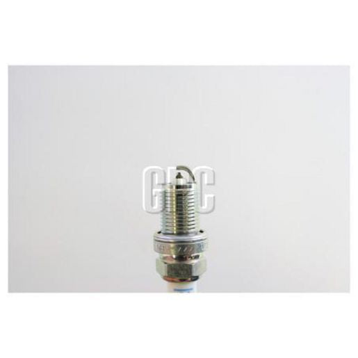 PFR7G NGK platinum spark plug firing end