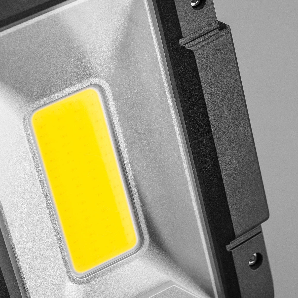 LEDTASK-T1500 T1500 LED Task & Camp Light | Genuine STEDI Product