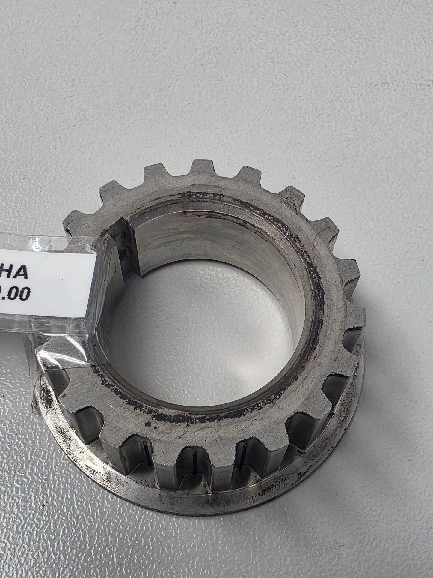 65W-11536-10-00 Yamaha F40BET Drive Gear | Genuine Used Part