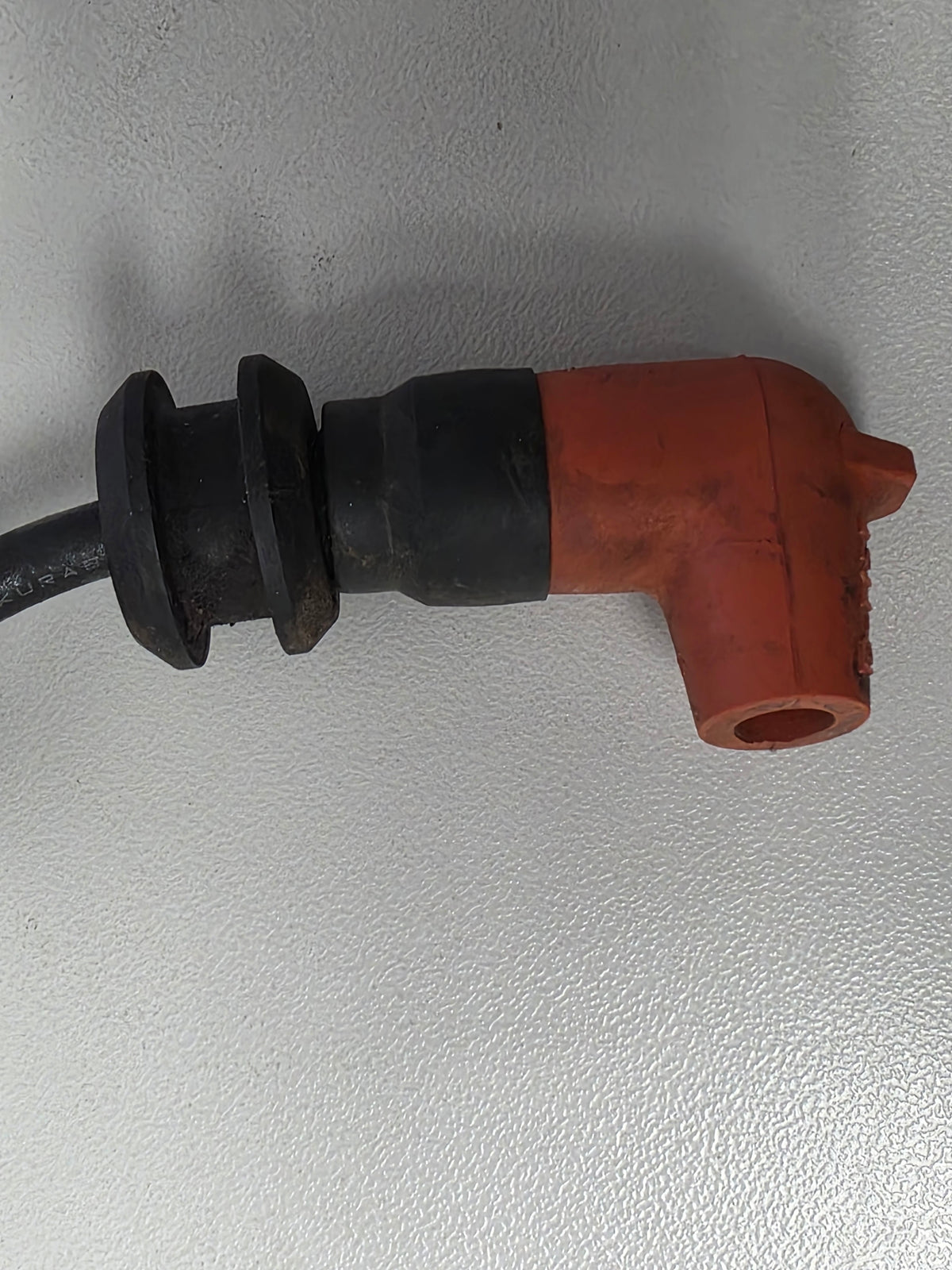 68F-82310-01-00 68F-82310-00-00 Yamaha Z200 Ignition Coil Assy | Genuine Used Part - photo 3 of 4
