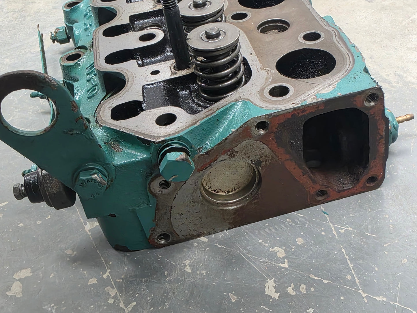 3580300 Volvo Penta Cylinder Head | Genuine Used Part