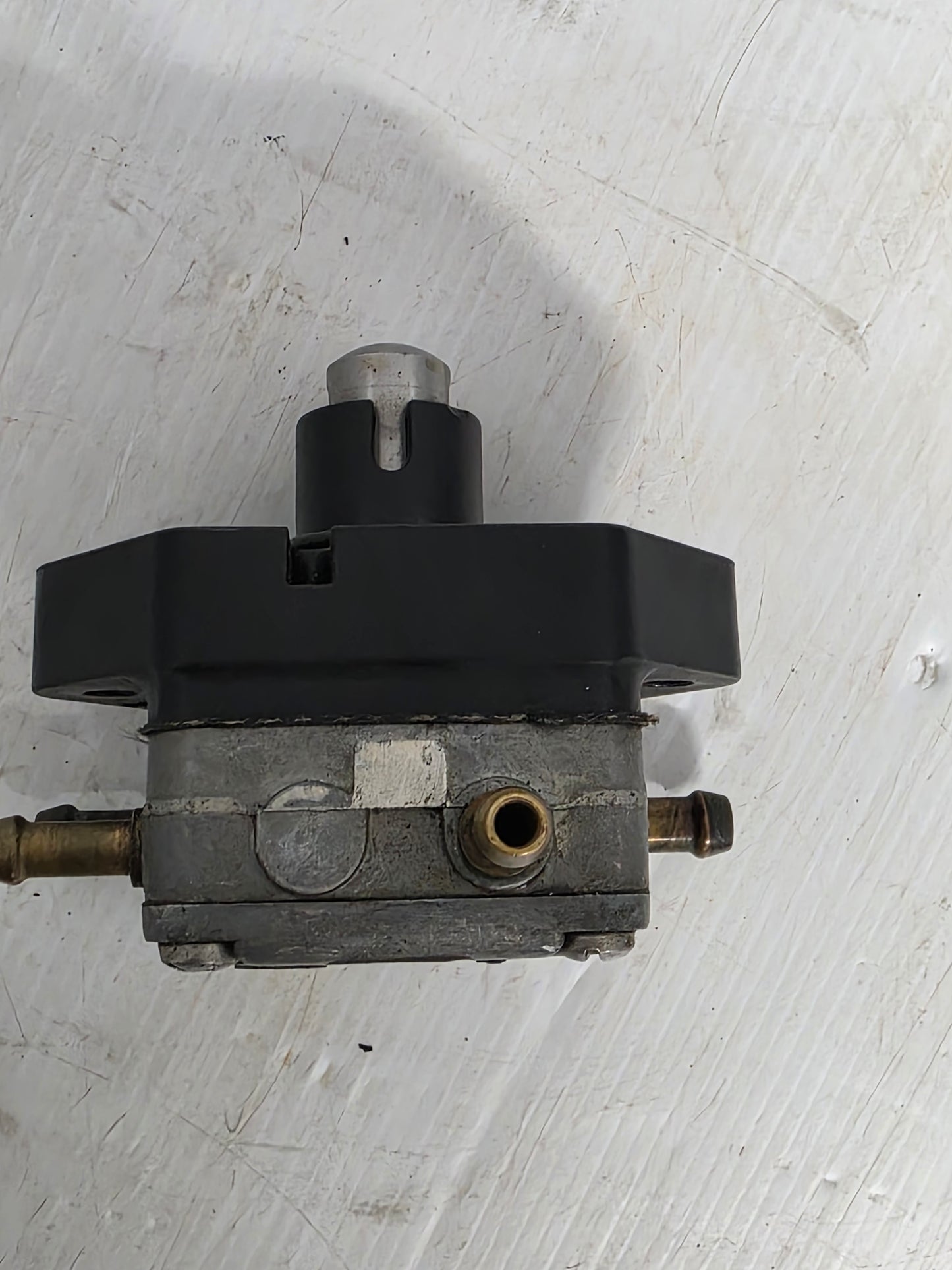 8M0118177 Mercury/Yamaha Fuel Pump | Genuine Used Part