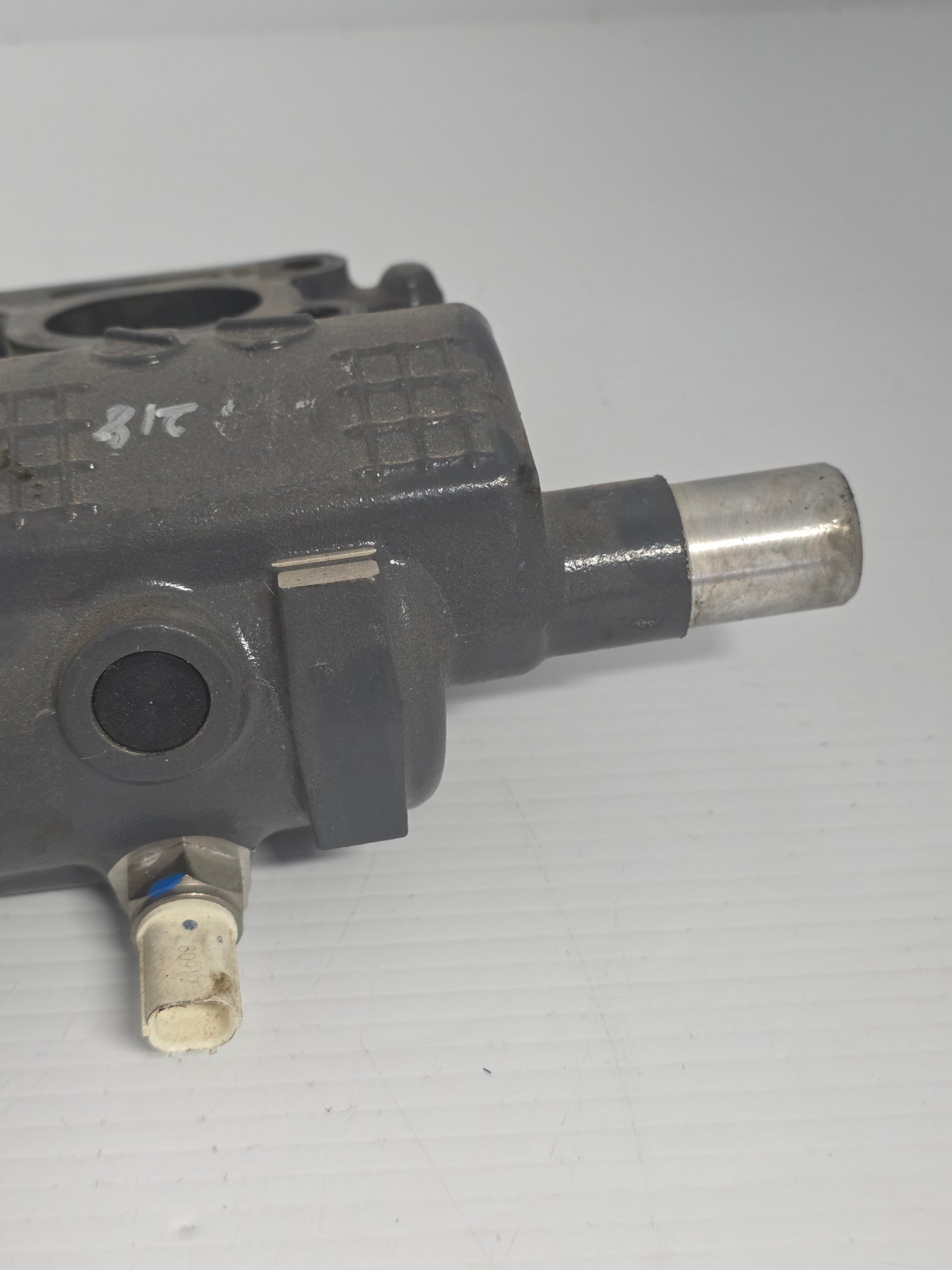 18120-ZVL-000ZA Honda Exhaust Manifold (L) | Genuine Used Part