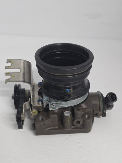 16400-ZVK-023 17374-ZX2-000 Honda Throttle Body Assy | Genuine Used Part