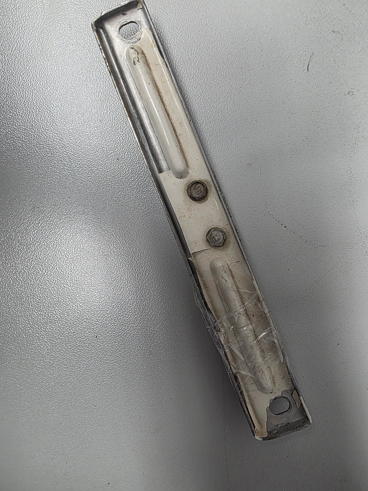 0357240 0351247 Evinrude E30 Stern Tie Bar | Genuine Used Part