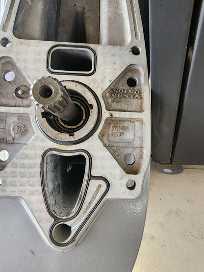 22227295 Volvo Penta Gear Housing Complete Lower Unit DPS-D1 2.32 | Genuine Used Part