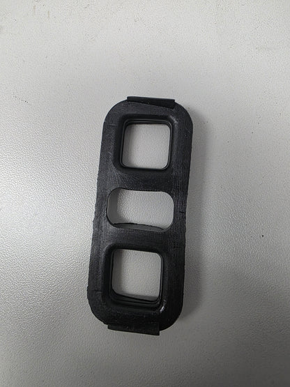 68F-42769-00-00 Yamaha Z200 Rubber Seal | Genuine Used Part