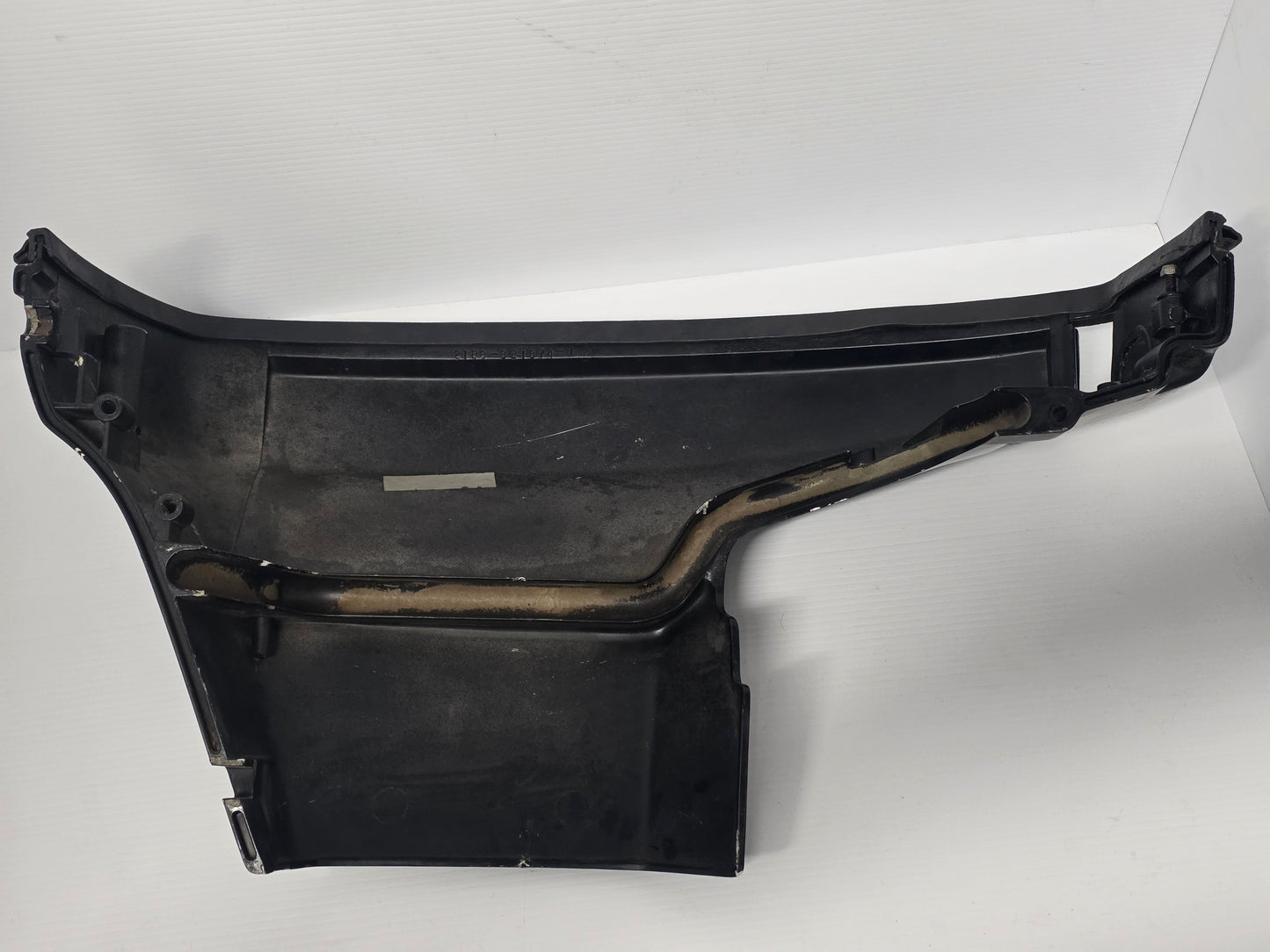 821874A1 8M0113919 Mercury Port Lower Cowling | Genuine Used Part
