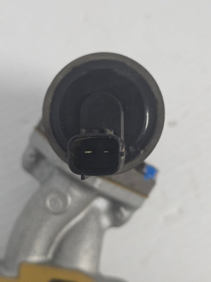 36550-ZY3-003 Honda Valve Assy & Spacer | Genuine Used Part