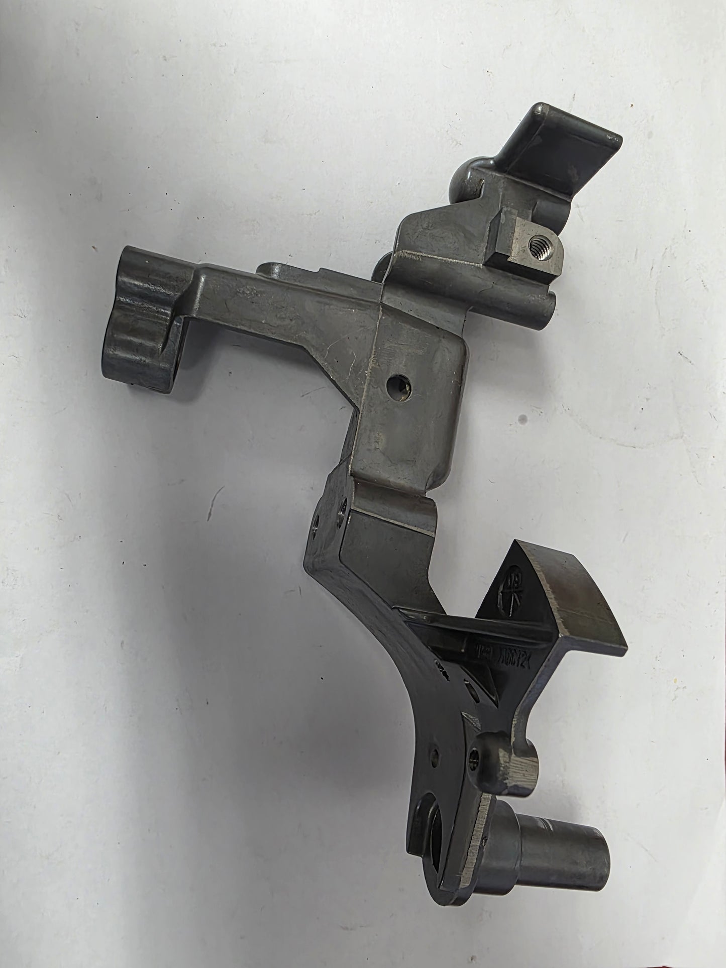 21151-88L10 Suzuki Clutch Lever Holder | Genuine Used Part