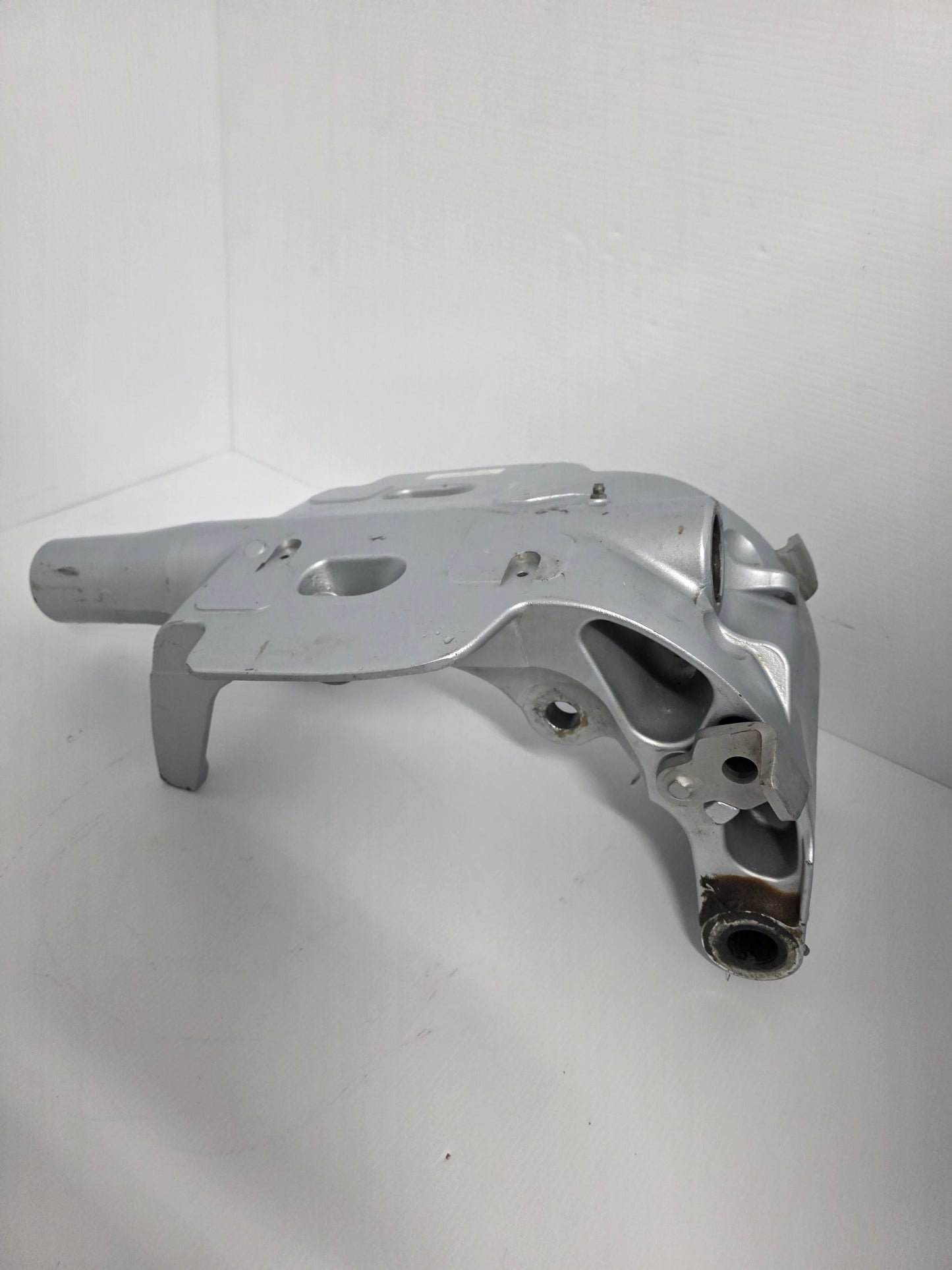 50201-ZVL-000ZC Honda Swivel Housing Assy | Genuine Used Part