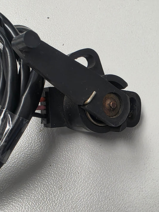6R3-83672-01-00 Yamaha 115CETO Trim Sender | Genuine Used Part - photo 2 of 3