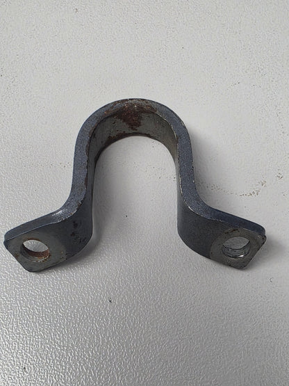 6E5-11119-01-00 6E5-11119-00-00 Yamaha 115CETO Engine Hanger | Genuine Used Part