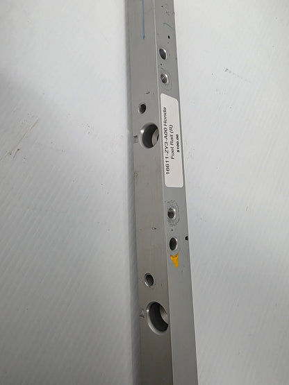 16611-ZY3-A00 Honda Fuel Rail (R) | Genuine Used Part