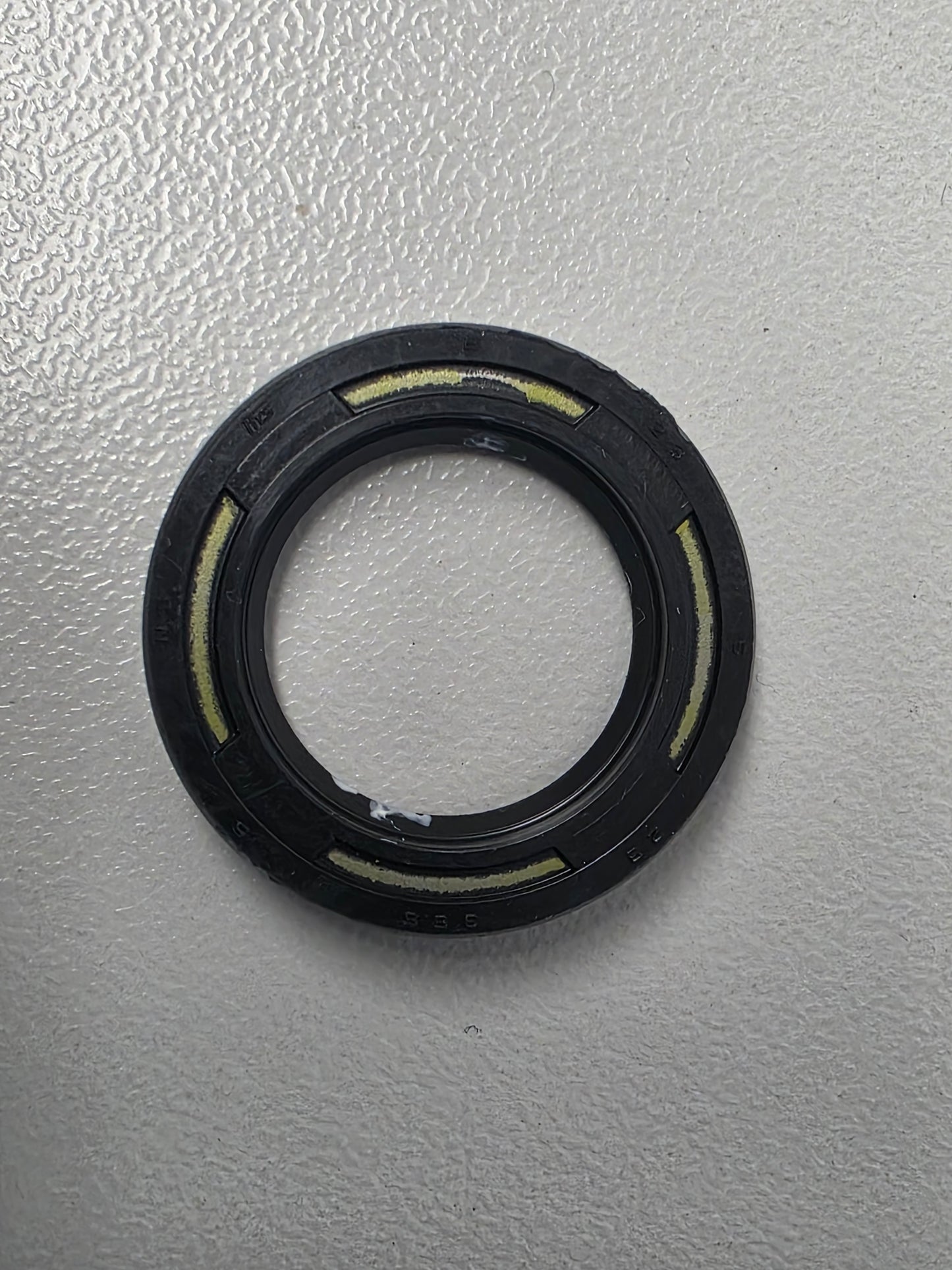 93101-25M57 Yamaha Oil Seal (62x) | Genuine OEM Yamaha Outboard Part