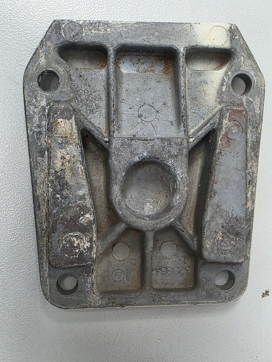 0338942 0327801 Johnson Lower Mount Bracket Cover | Genuine Used Part