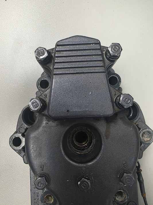 6E5-11111-10-1S 6E5-11191-01-1S 6G5-12413-00-1S Yamaha Cylinder Head, Cover & Thermo | Genuine Used Part